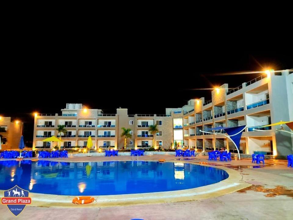 Hotel Grand Plaza Sheikh Zayed Kafr Abu 'umaydah Exterior foto